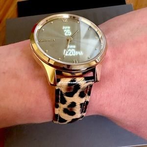 Garmin 24K Gold Vivomove style LUXE Stainless Steel Smart watch & LEOPARD band!